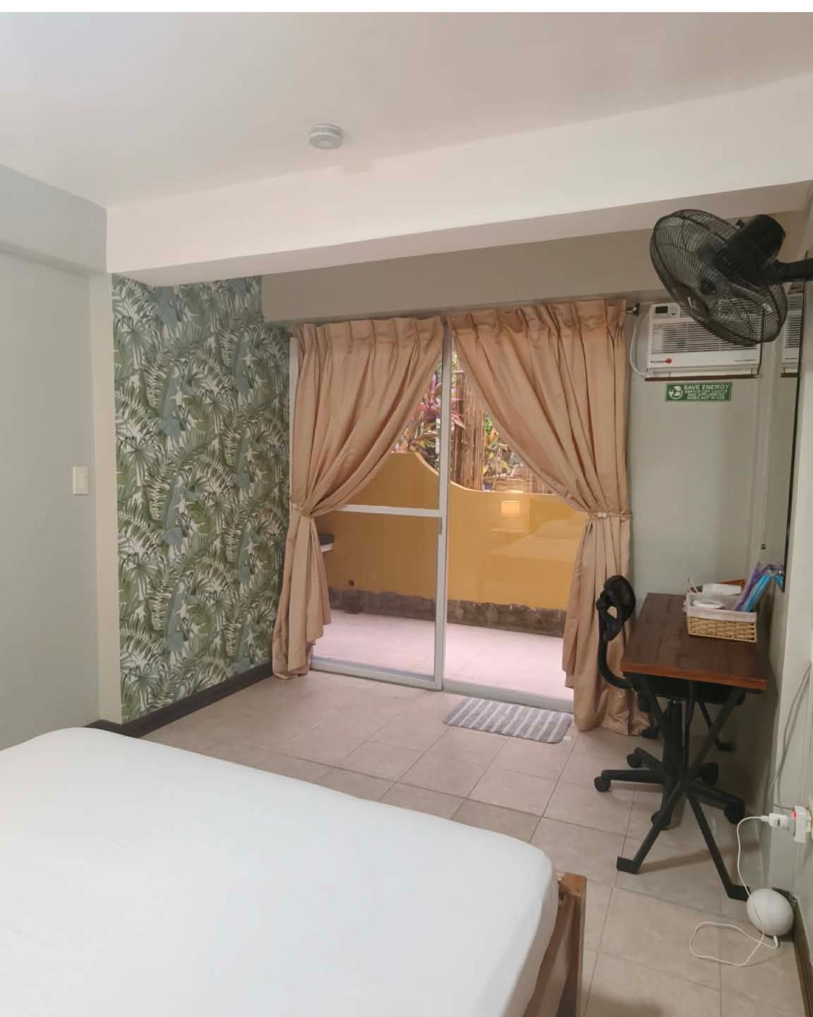 Room 1