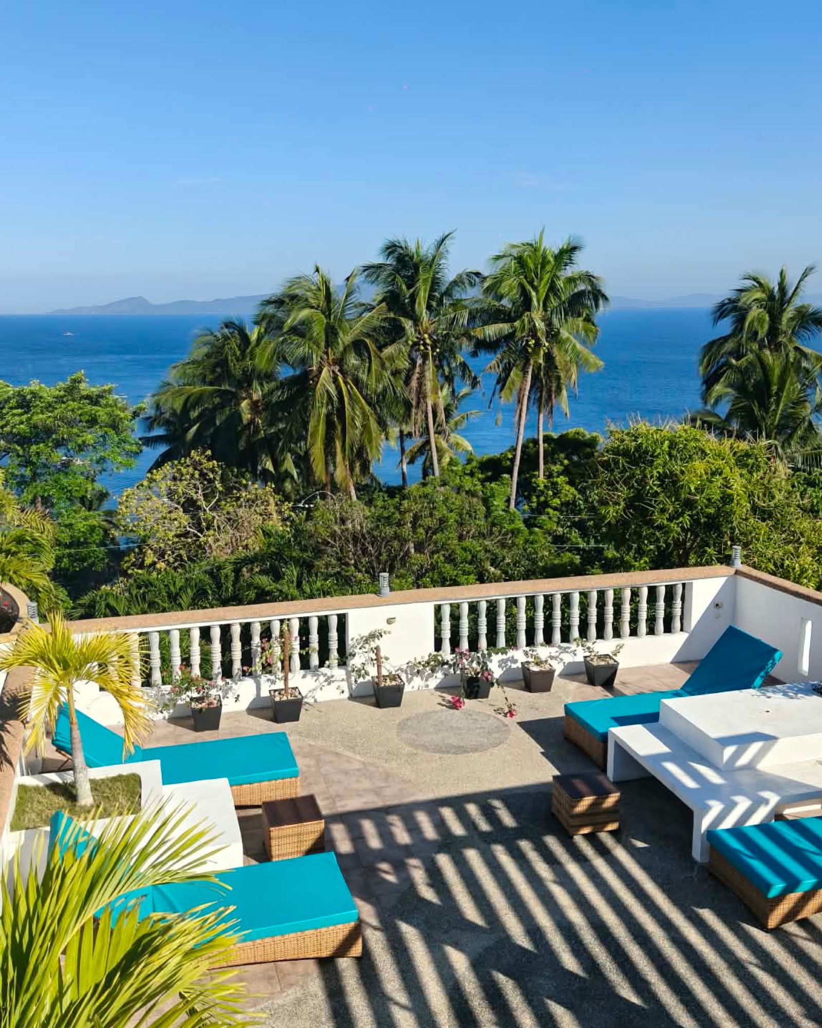 bayview palms hotel rooftop